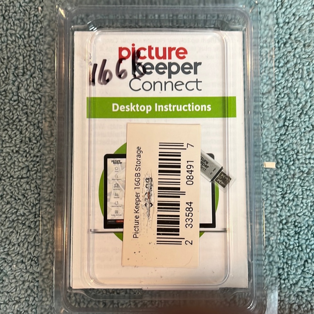Picture Keeper Connect 16GB. Pink. 1737 - Picture 1 of 2